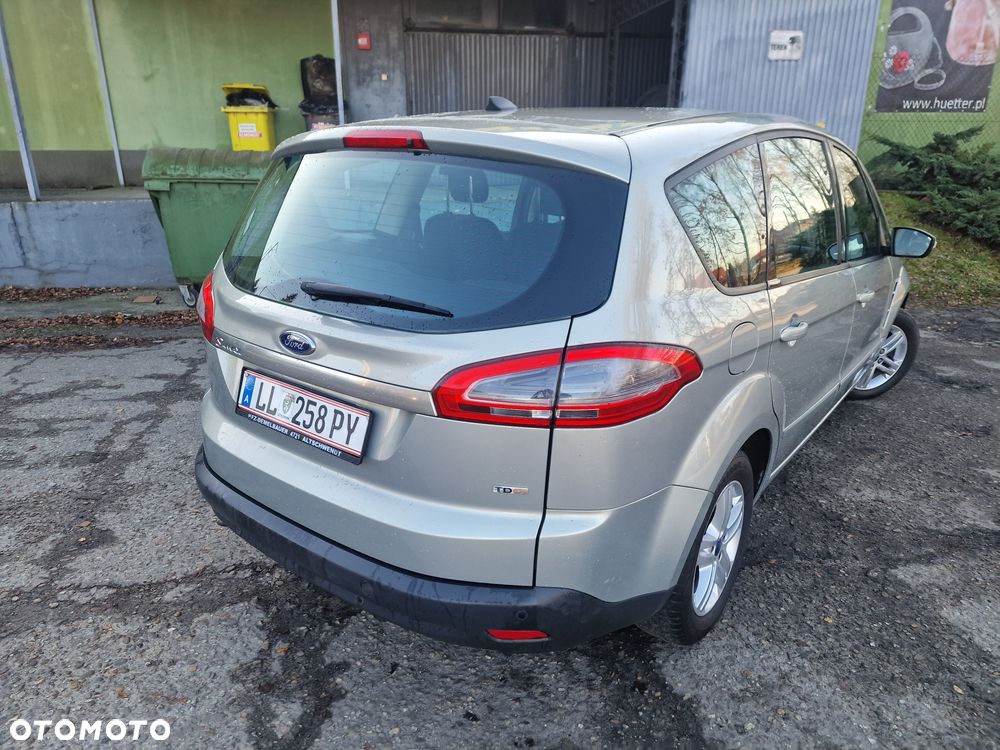 Ford S-Max 2.0 TDCi DPF Titanium - 35