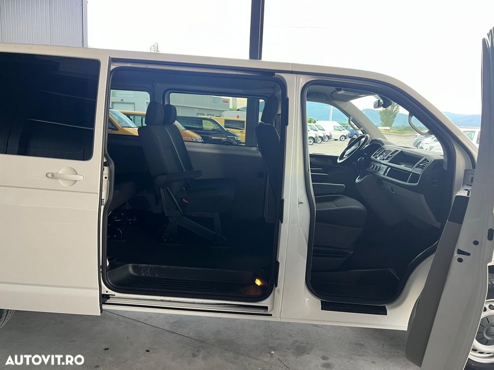 Volkswagen Transporter 2.0 TDI 110 kW KR Comfortline DSG 4M - 6