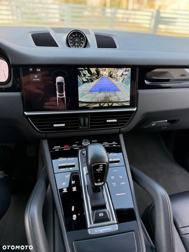 Porsche Cayenne E-Hybrid - 10