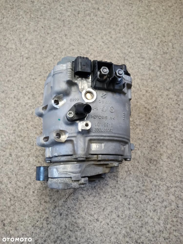 AUDI A6 A7 A8 3.0TDI   48V ALTERNATOR ROZRUSZNIK  4N0903028Q - 1