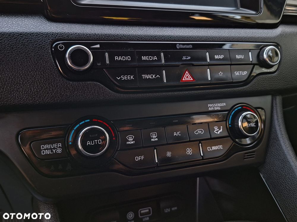 Kia Niro 1.6 GDI Hybrid XL - 32