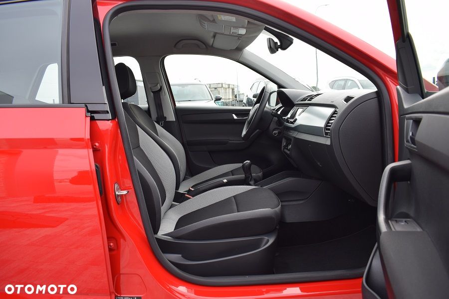 Skoda Fabia 1.2 TSI Cool Edition Red & Grey - 12