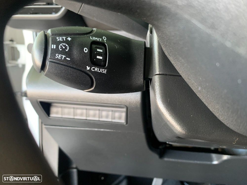 Peugeot Partner 1.5 BlueHDi Asphalt Longa - 14