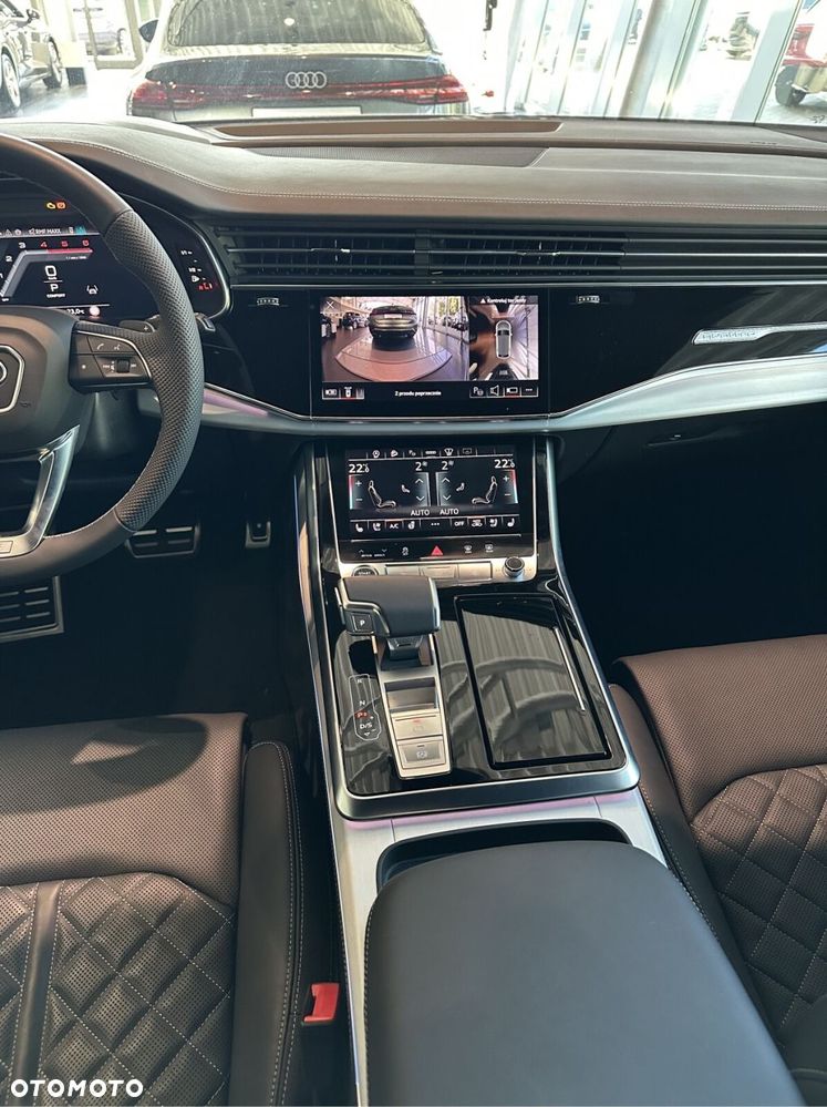 Audi Q8 - 14