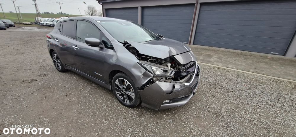 Nissan Leaf 40 kWh TEKNA - 1