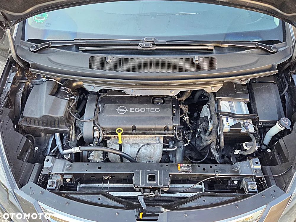 Opel Zafira - 37