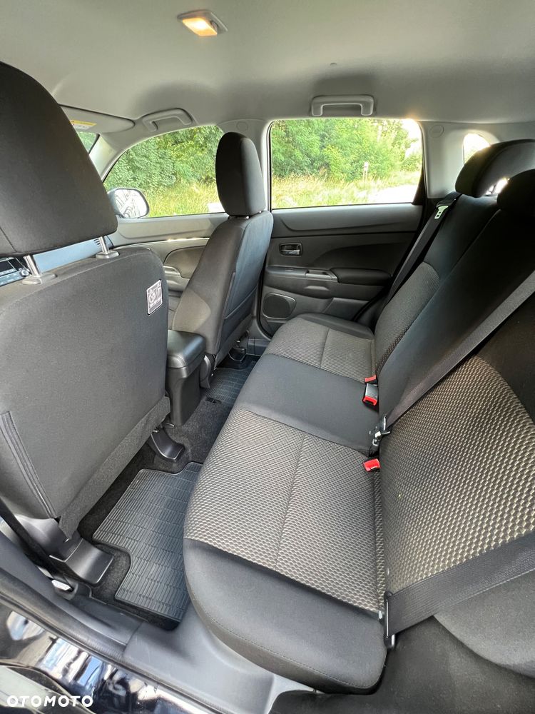 Mitsubishi ASX 1.6 Invite - 11