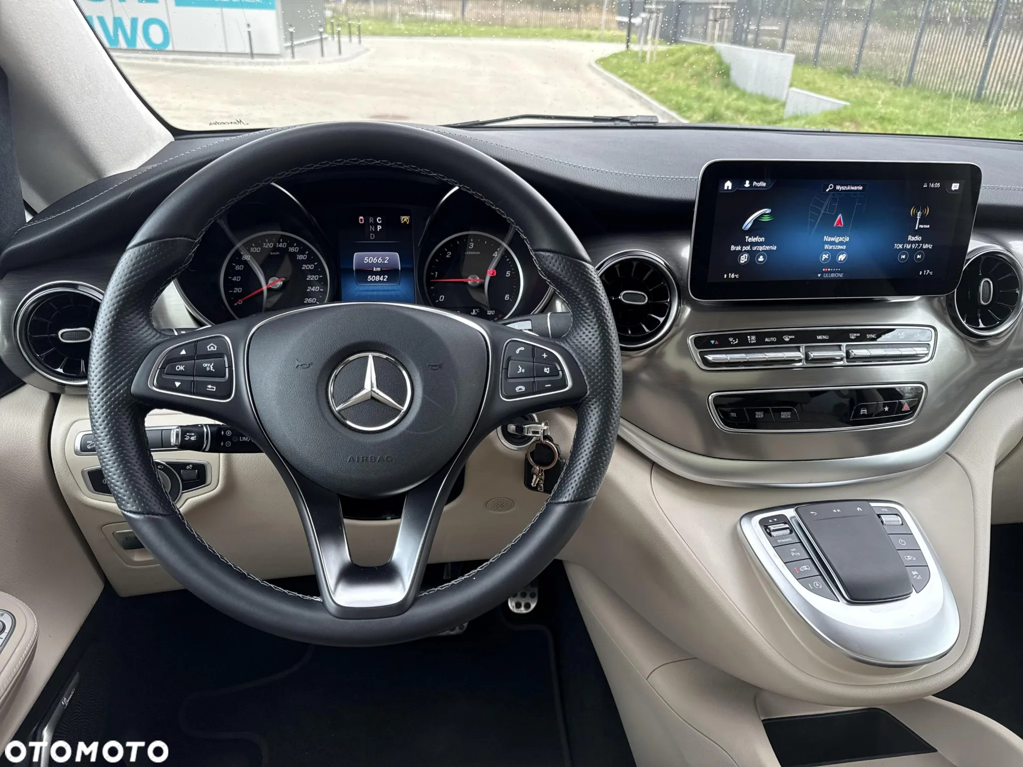 Mercedes-Benz Klasa V 300 d 4-Matic Exclusive 9G-Tronic (d³ugi) - 13