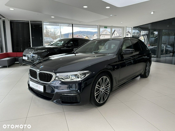 BMW Seria 5 530i xDrive GPF M Sport sport