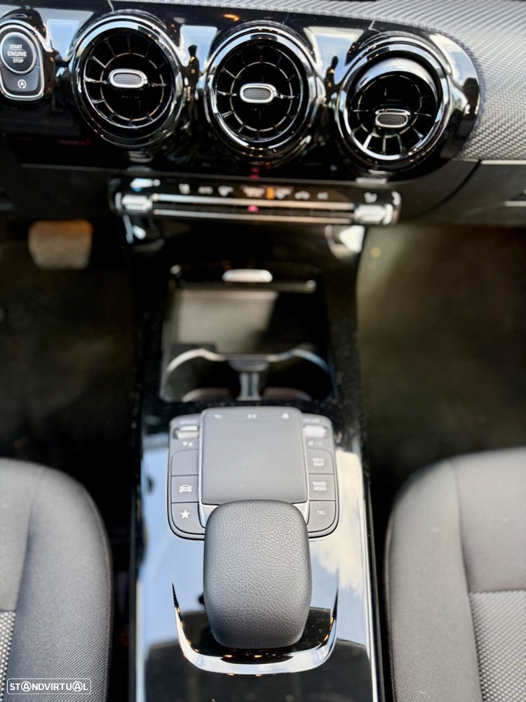 Mercedes-Benz A 180 d 7G-DCT Edition 2020 - 17