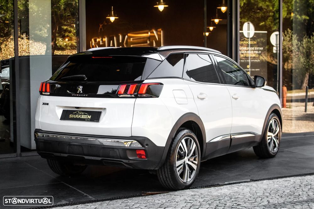 Peugeot 3008 PureTech 130 Stop & Start GPF EAT8 Allure - 4