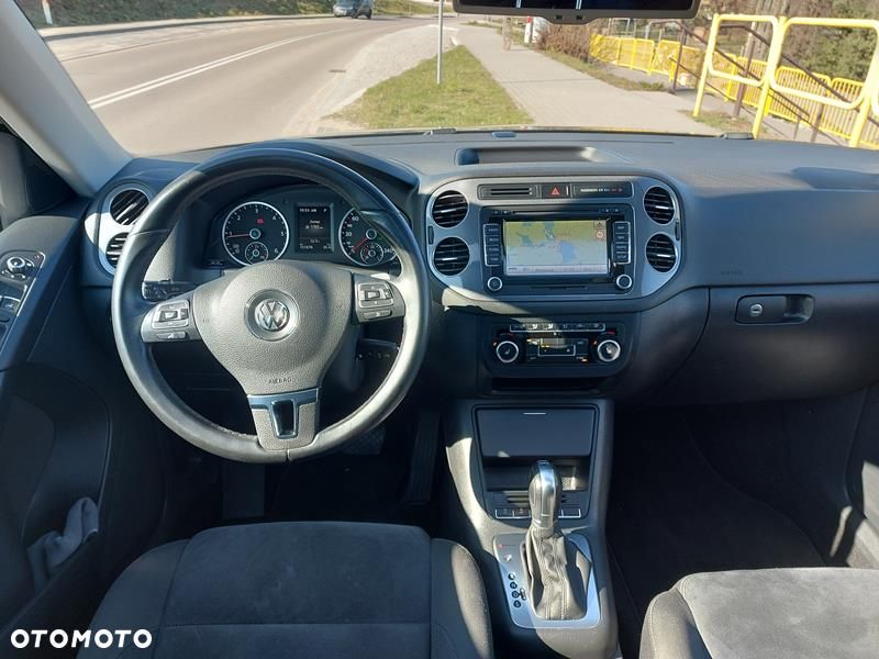 Volkswagen Tiguan 2.0 TDI DPF 4Motion BlueMotion Technology DSG Sport & Style - 28