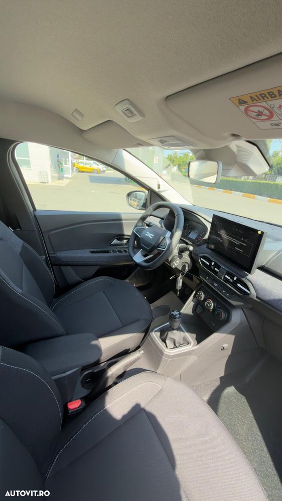 Dacia Logan ECO-G 120 Expression - 11