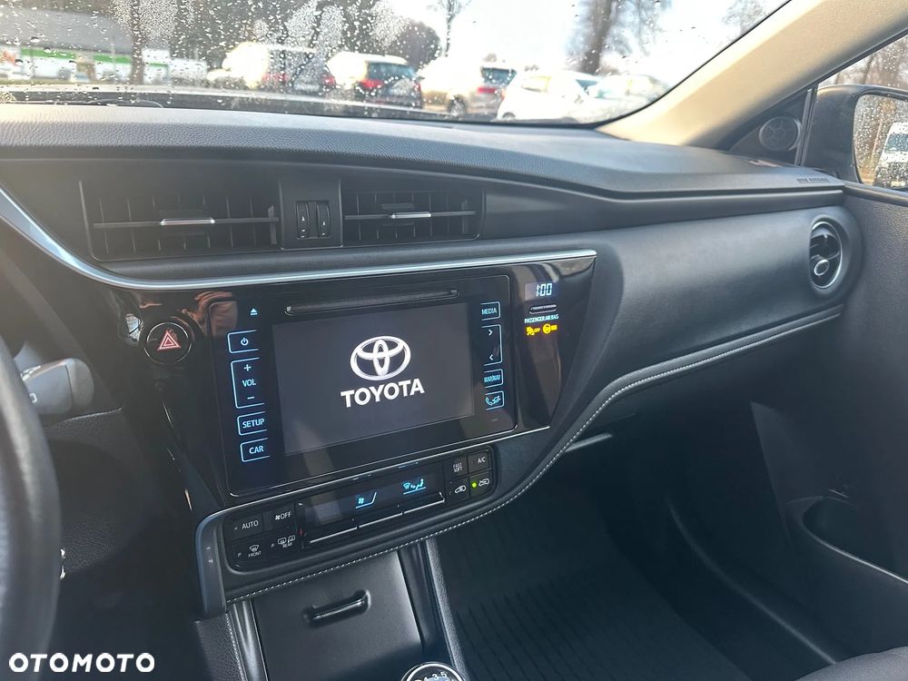 Toyota Auris 1.6 Active - 13