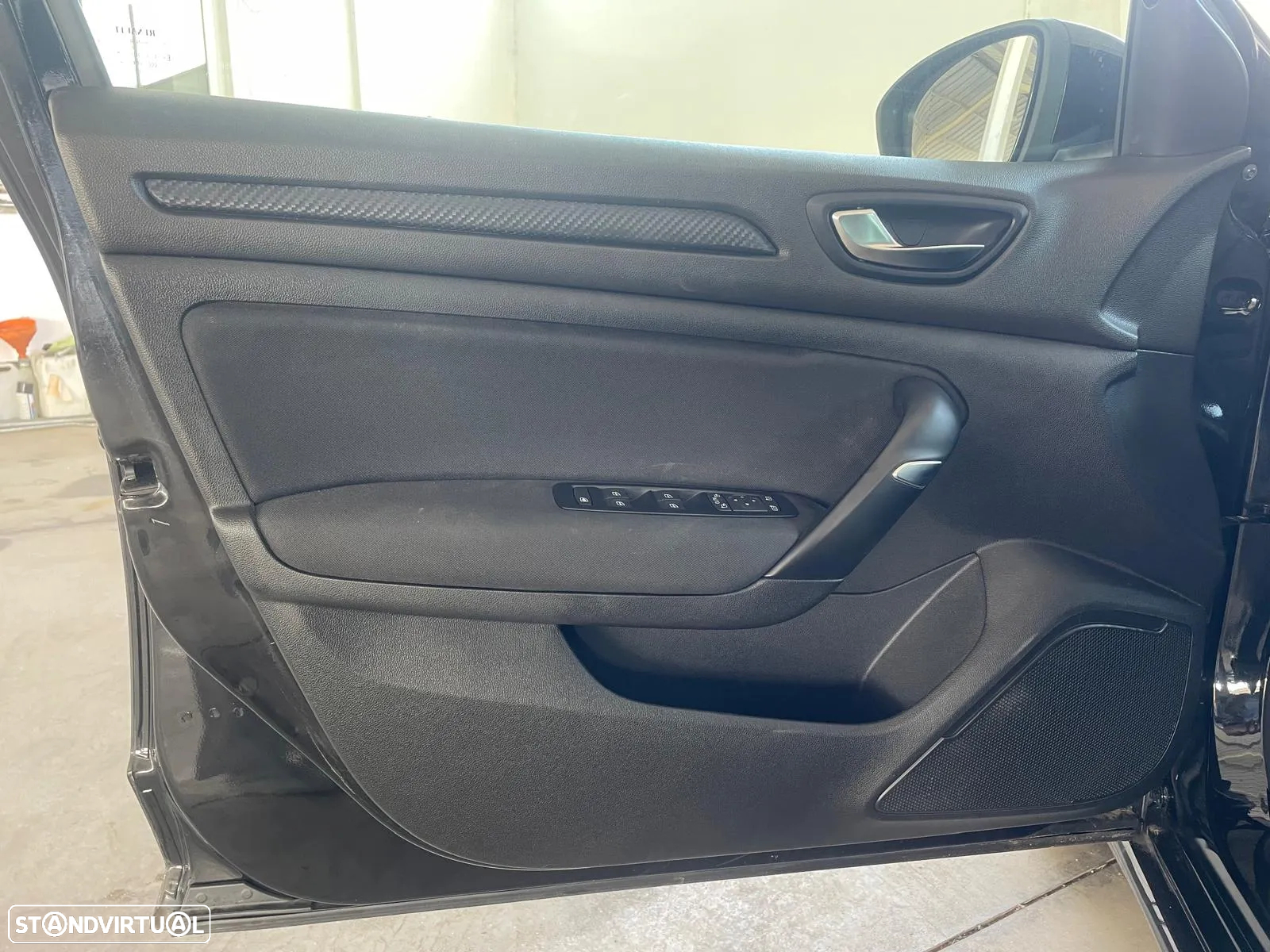 Renault Mégane ENERGY TCe 130 EDC LIMITED - 25