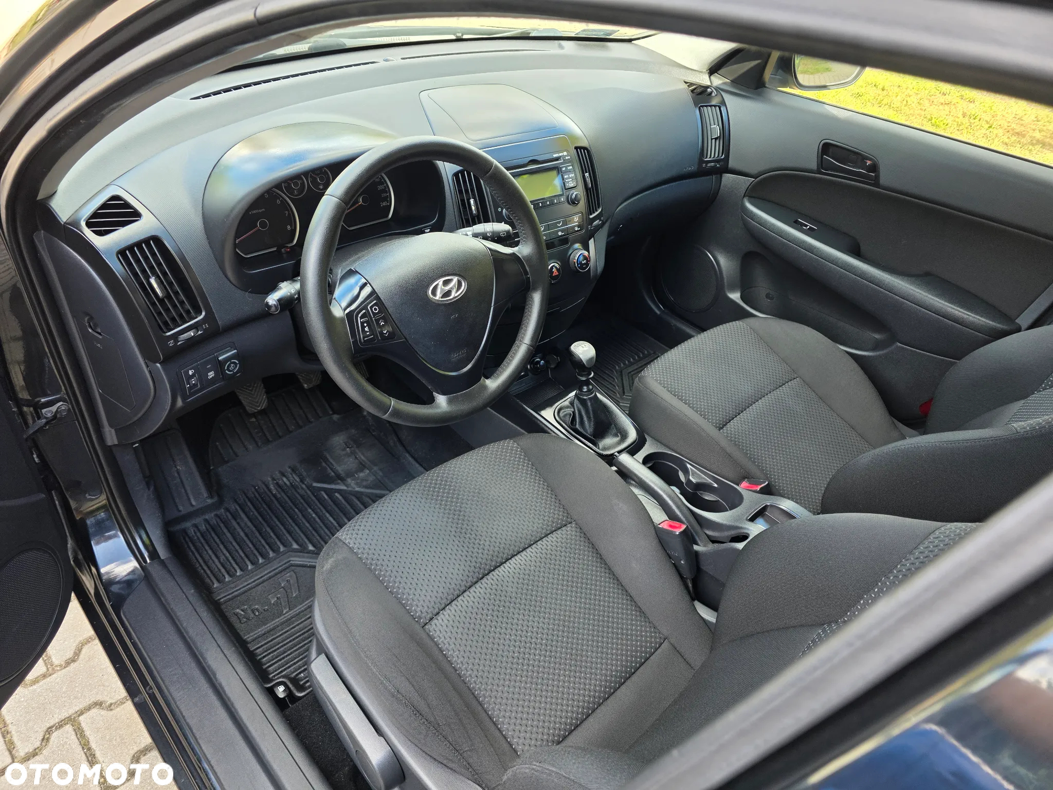 Hyundai i30 1.6 blue Comfort - 5