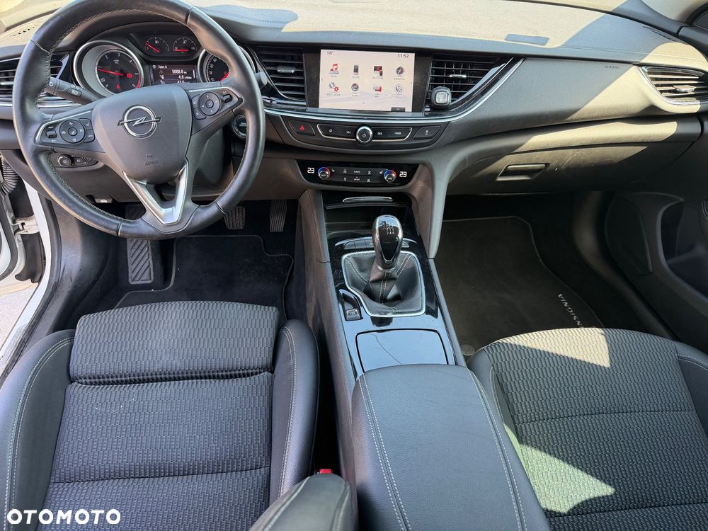 Opel Insignia 1.6 CDTI Innovation S&S - 9
