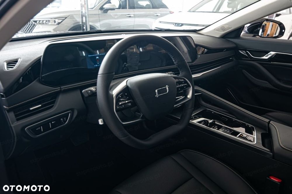 Bestune B70 2.0T Elegance - 9