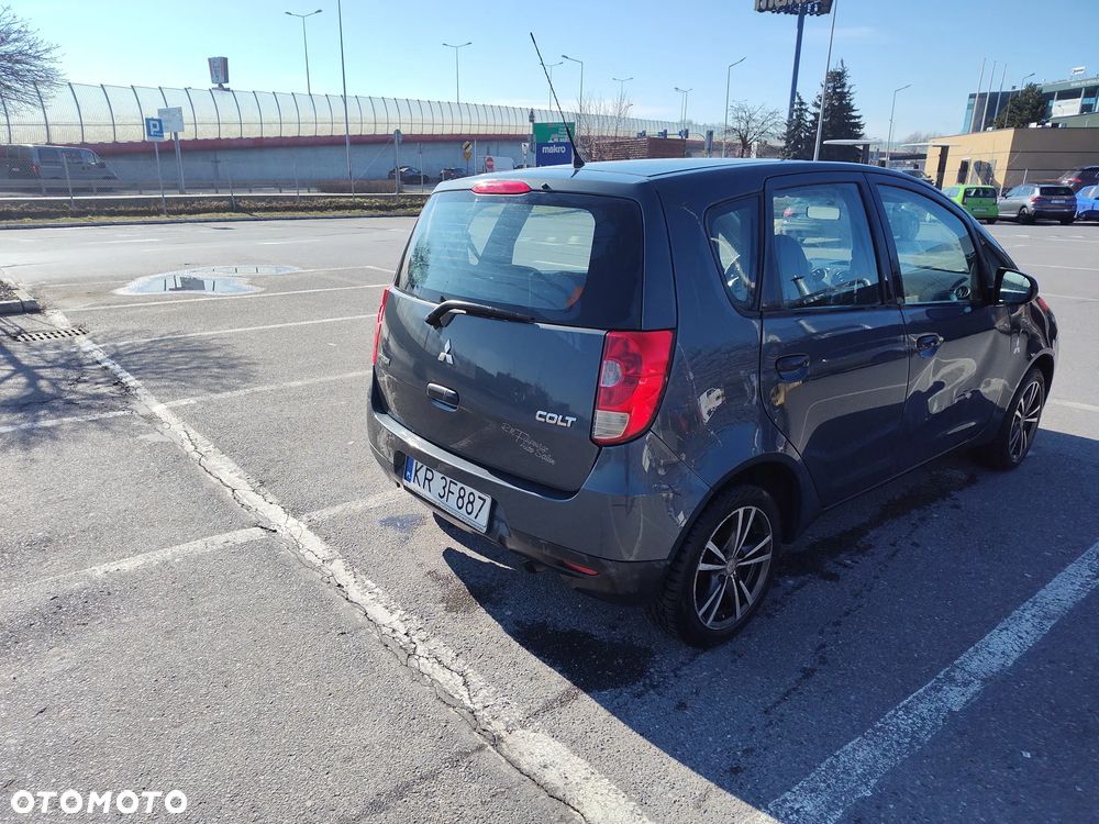 Mitsubishi Colt 1.3 Invite - 3