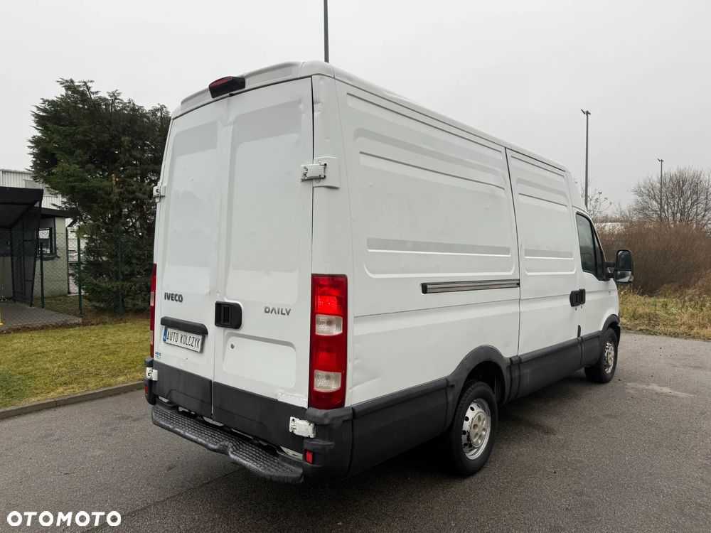 Iveco Daily 35S11 - 5