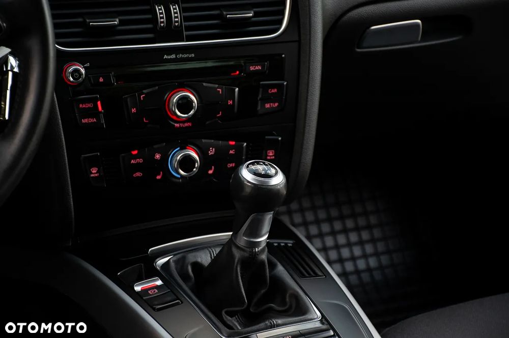 Audi A4 Limousine - 34