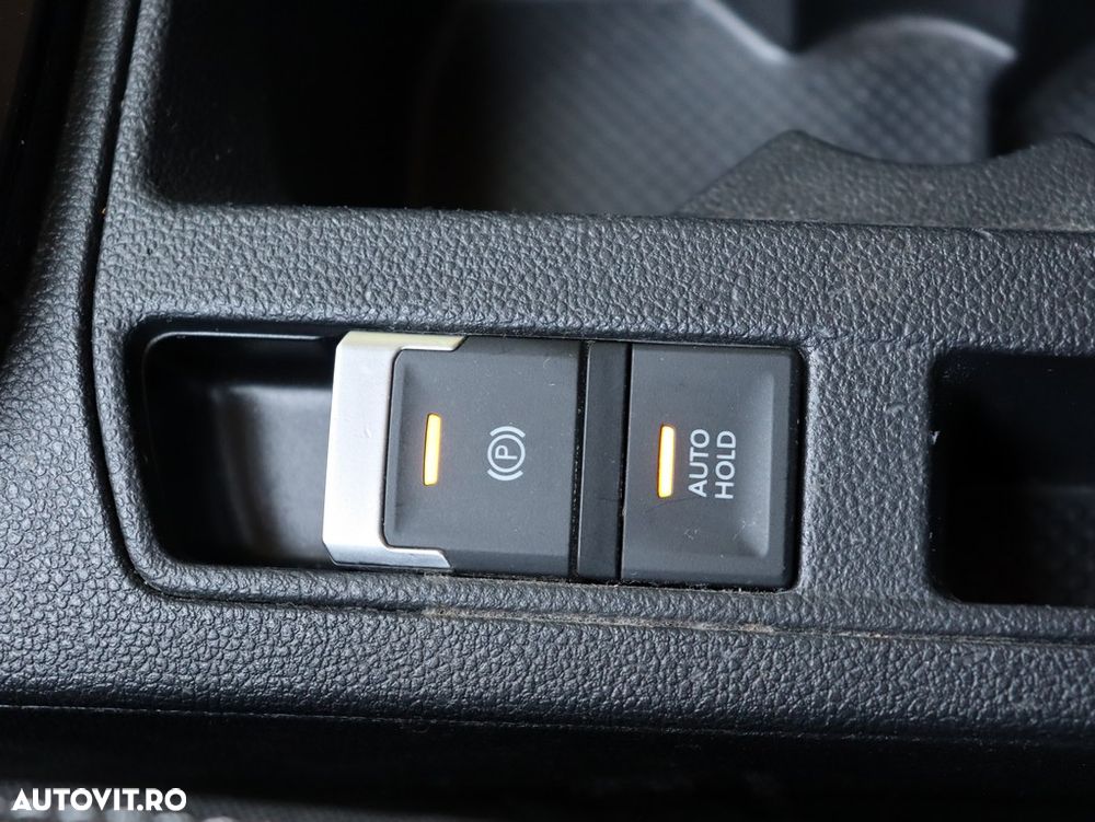 Volkswagen T-Roc 1.0 TSI Design - 23