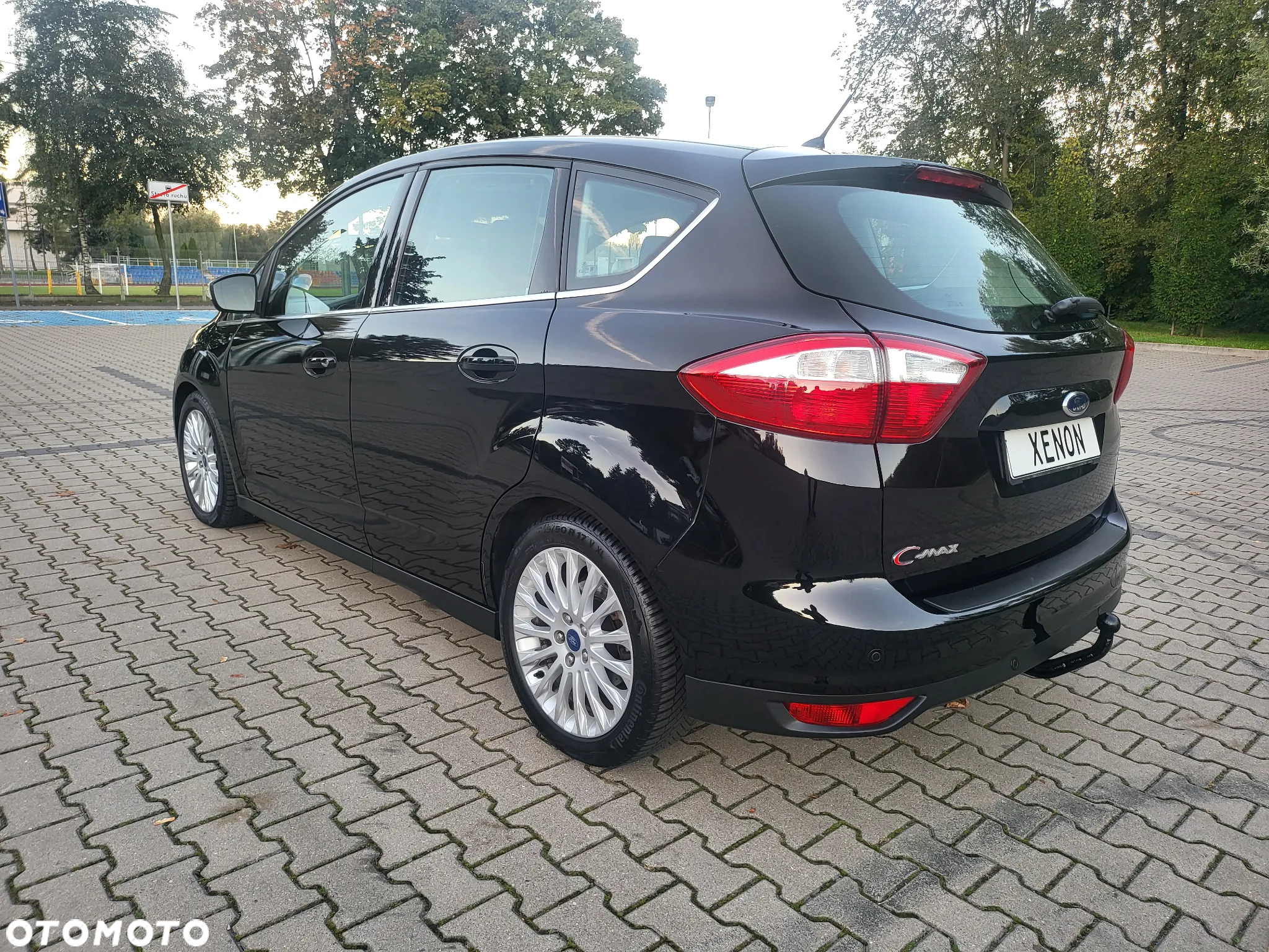 Ford C-MAX 2.0 TDCi Titanium - 4