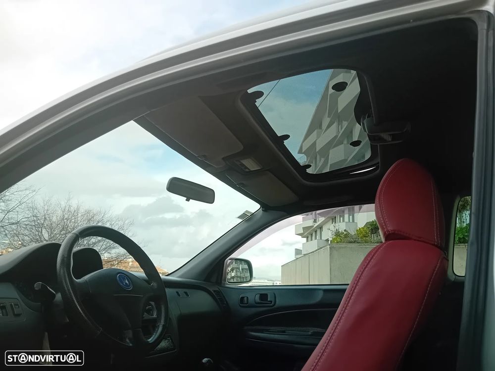 Honda HR-V 1.6 LS - 16