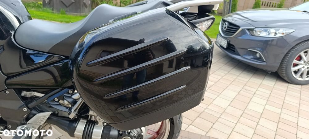Kawasaki GTR - 31