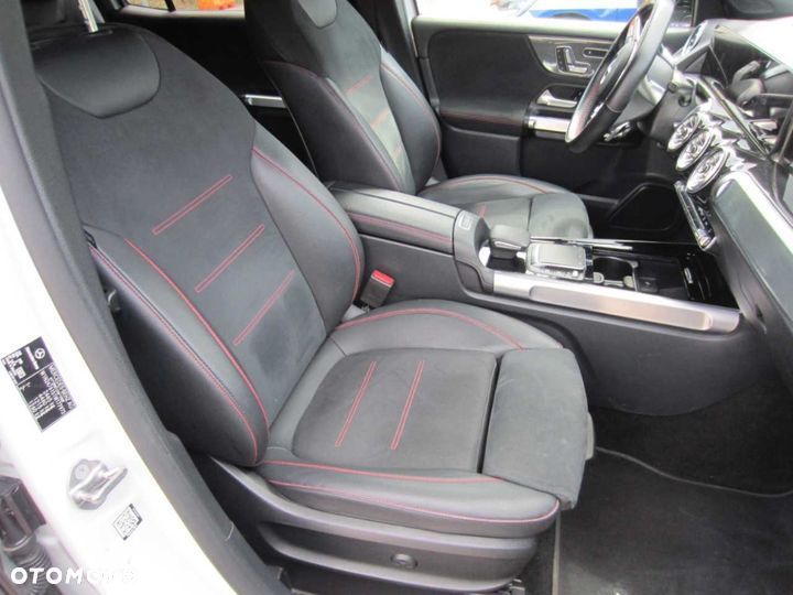 Mercedes-Benz GLB 220 d 4Matic 8G-DCT Progressive Advanced - 5