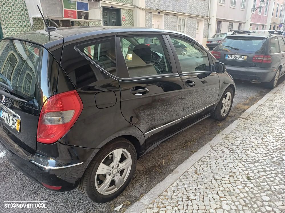 Mercedes-Benz A 160 Avantgarde Aut. — fotografia 3