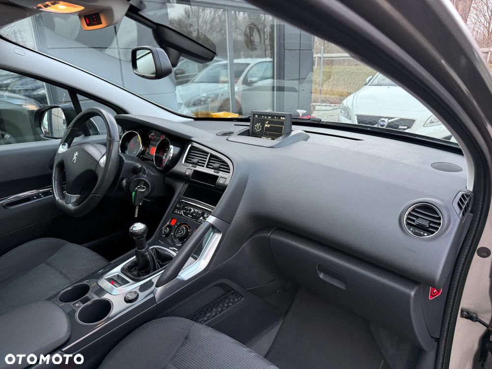 Peugeot 3008 120 VTi Access - 31