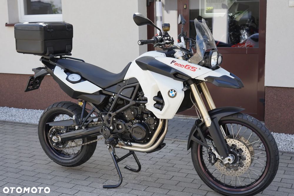 BMW F - 2