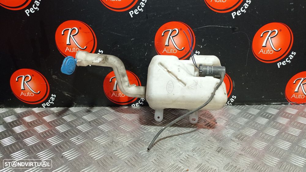 Reservatorio Da Agua Do Esguicho Kia Carnival Ii (Gq) - 1