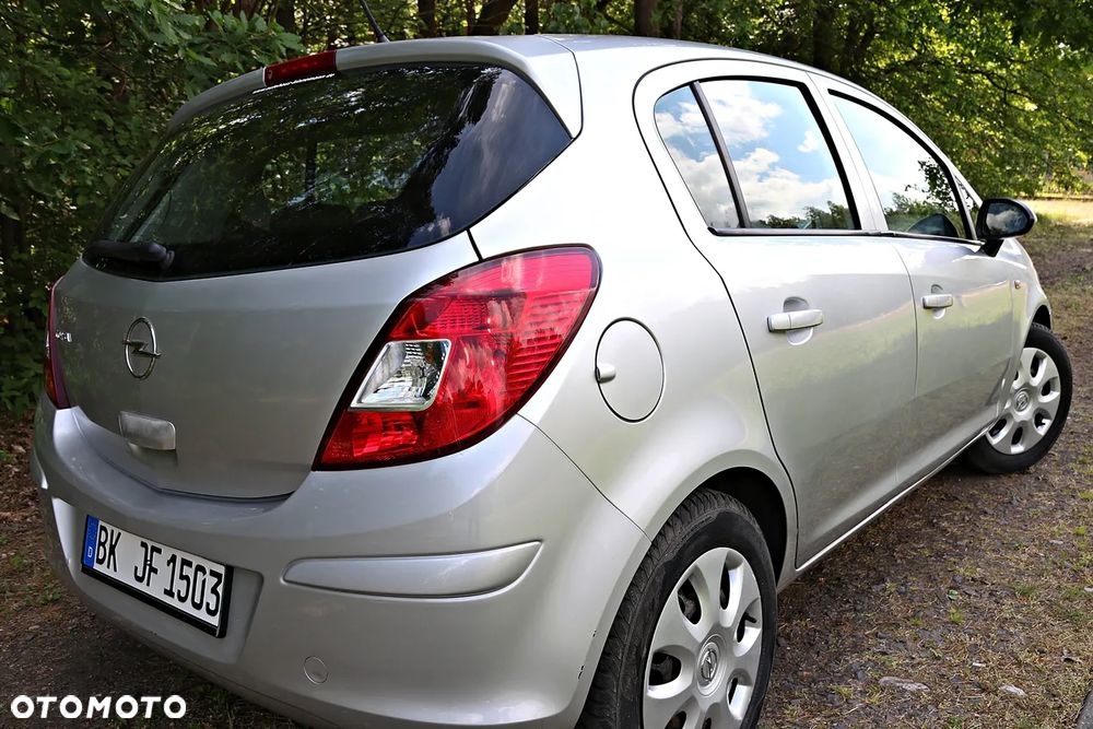 Opel Corsa 1.2 16V Easytronic Cosmo - 23