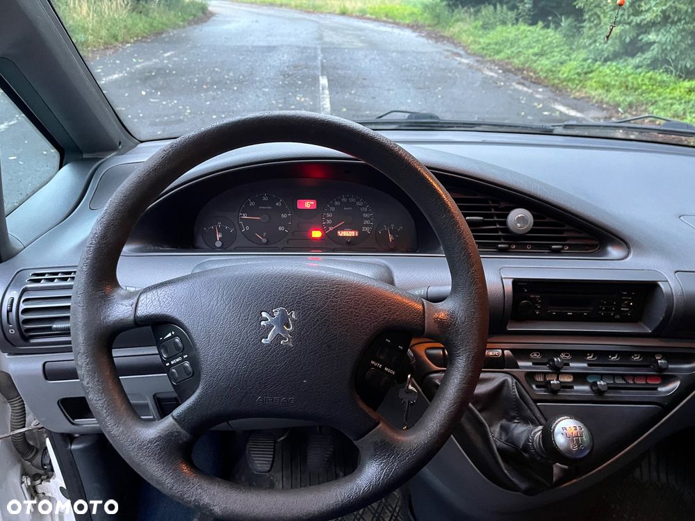 Peugeot Expert - 26