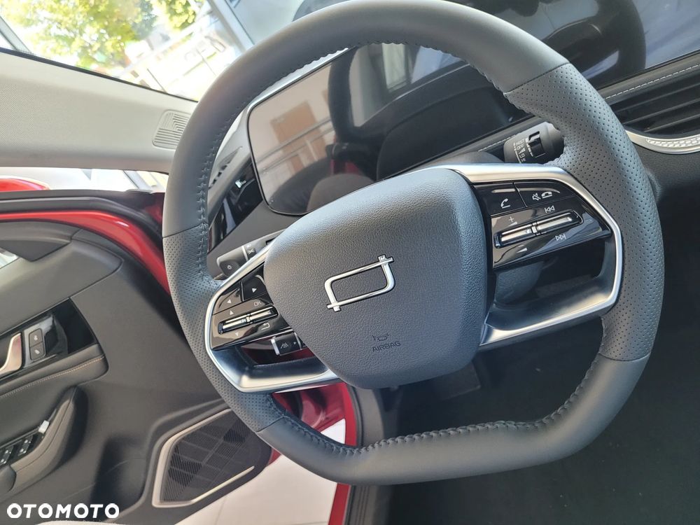 Bestune B70 2.0T Elegance - 26