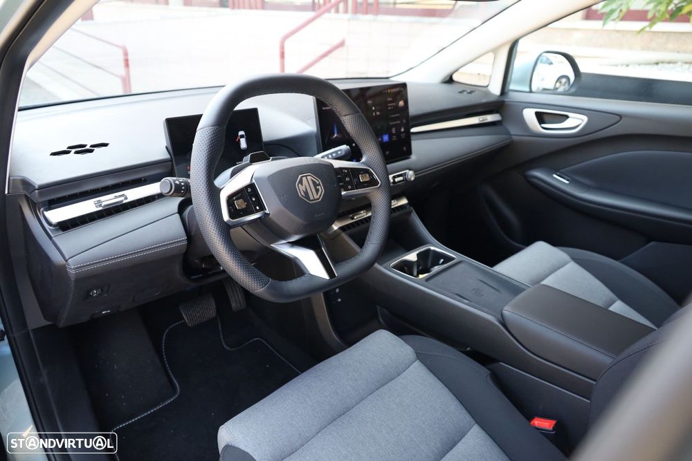 MG MG4 Urban 54 kWh Premium - 10