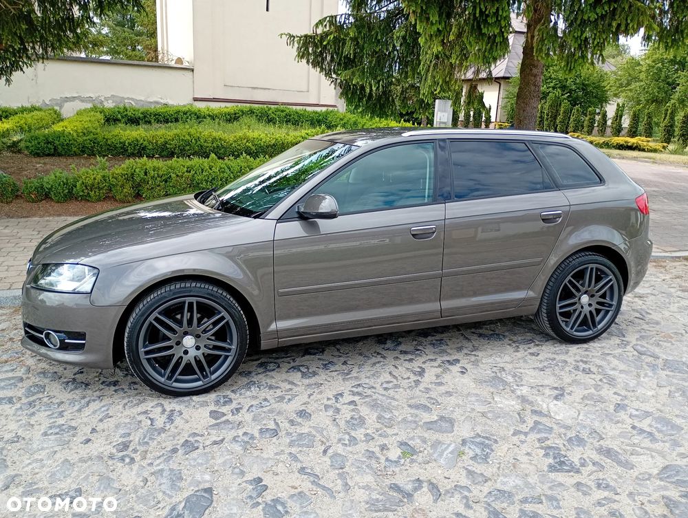 Audi A3 Sportback 1.4 TFSI Attraction - 8