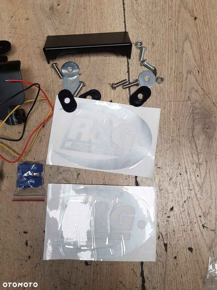 Uchwyt tablicy lampa R&G LP0042BK Honda CBR 600 RR 2007-2012 - 3