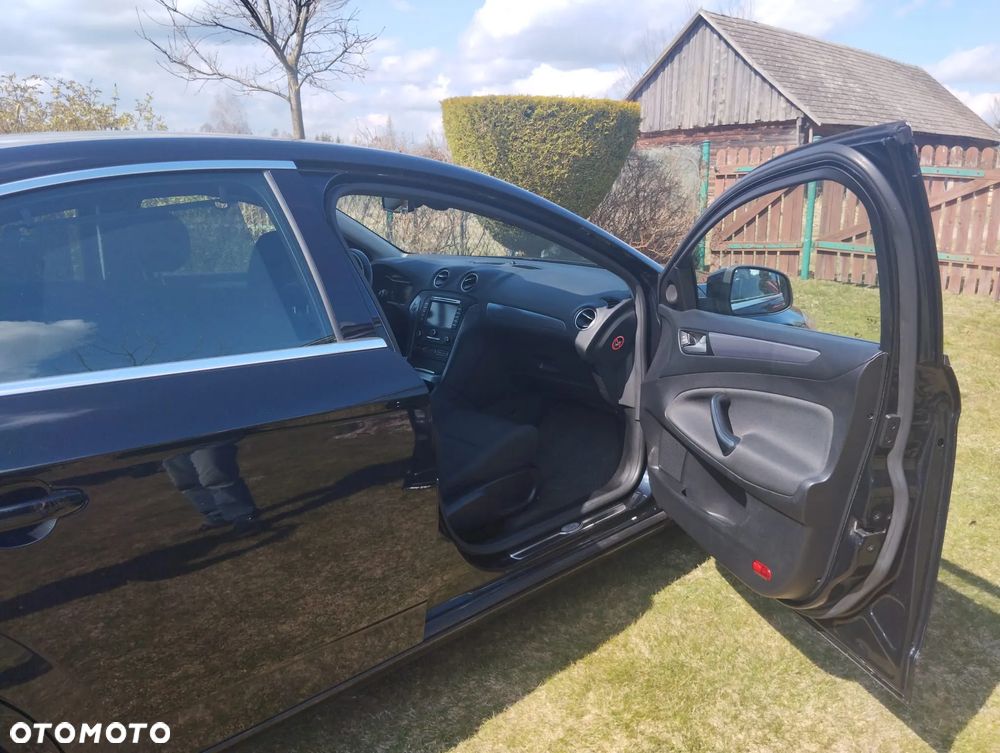 Ford Mondeo 1.6 Eco Boost Titanium - 12