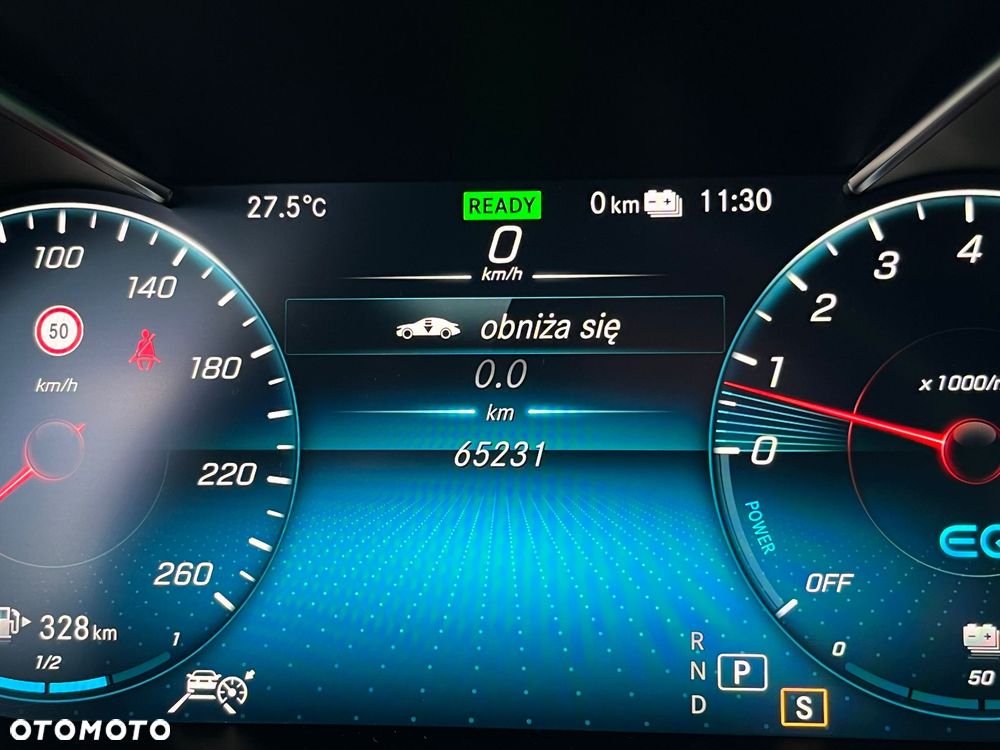 Mercedes-Benz GLC 300 e 4-Matic - 32