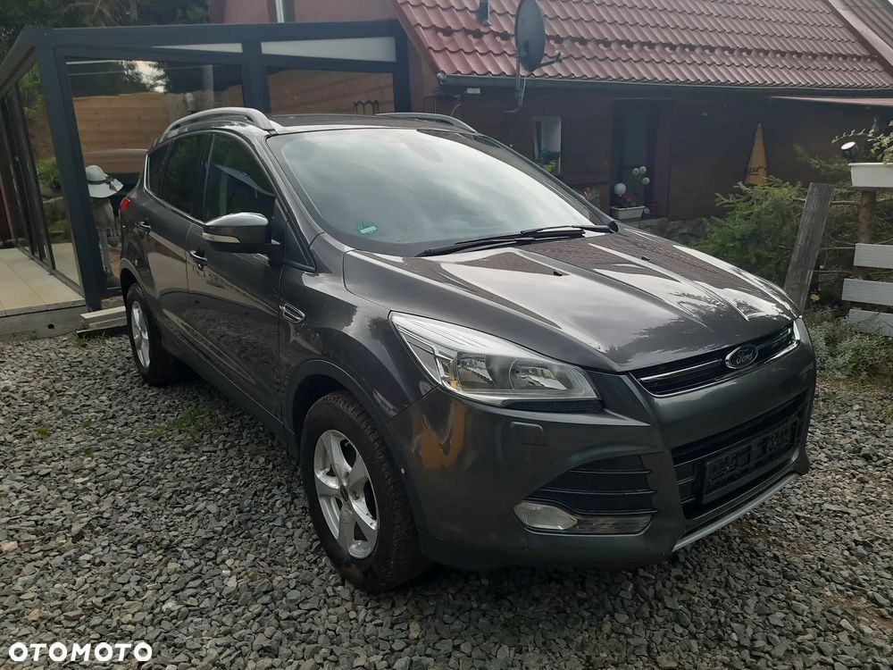 Ford Kuga 2.0 TDCi 4x4 Titanium - 3