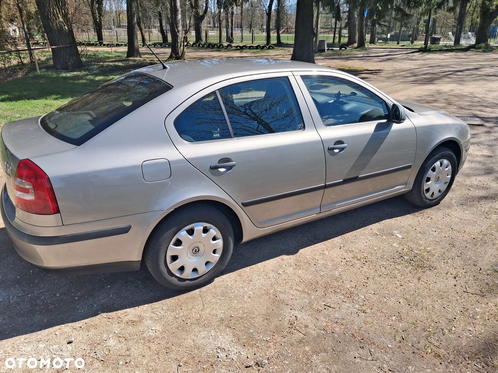 Skoda Octavia 1.4 Mint - 9