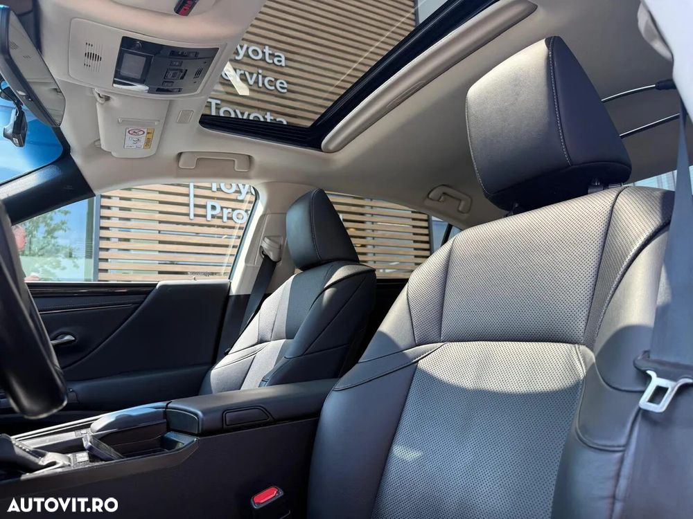 Lexus Seria ES - 20