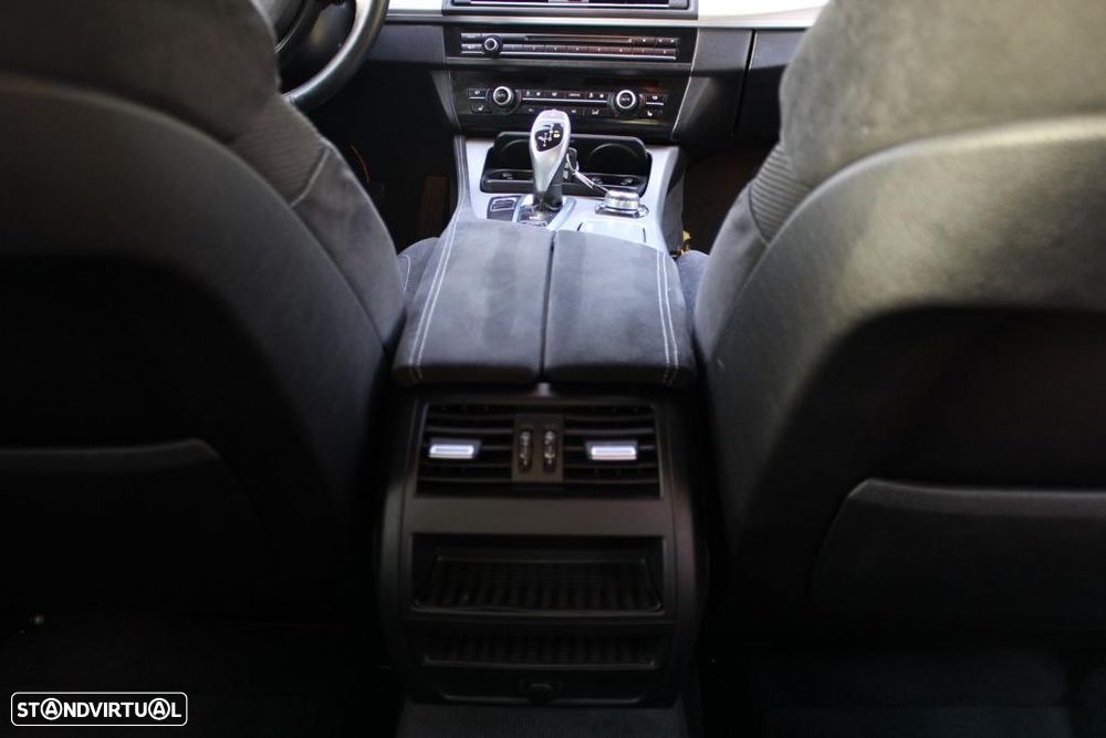 BMW 520 d Pack M Auto - 14
