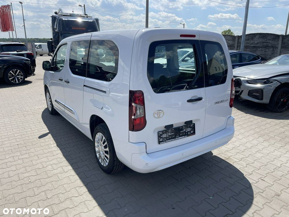 Toyota Proace City Verso 1.5 D-4D Business - 3