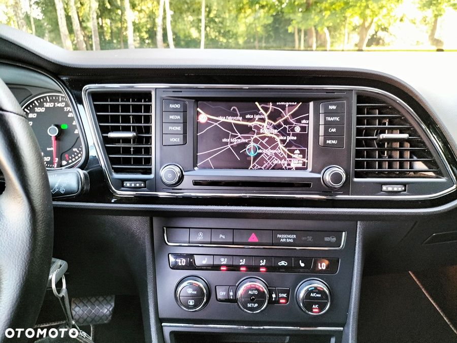 Seat Leon 1.6 TDI Style S&S DSG - 23