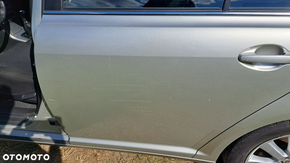 Toyota Avensis 2.0 VVT-i Sol plus - 18