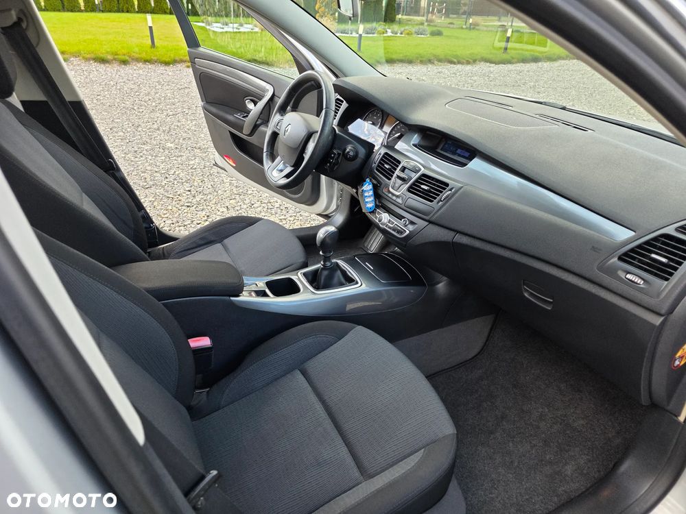 Renault Laguna 1.6 16V 110 Expression - 7